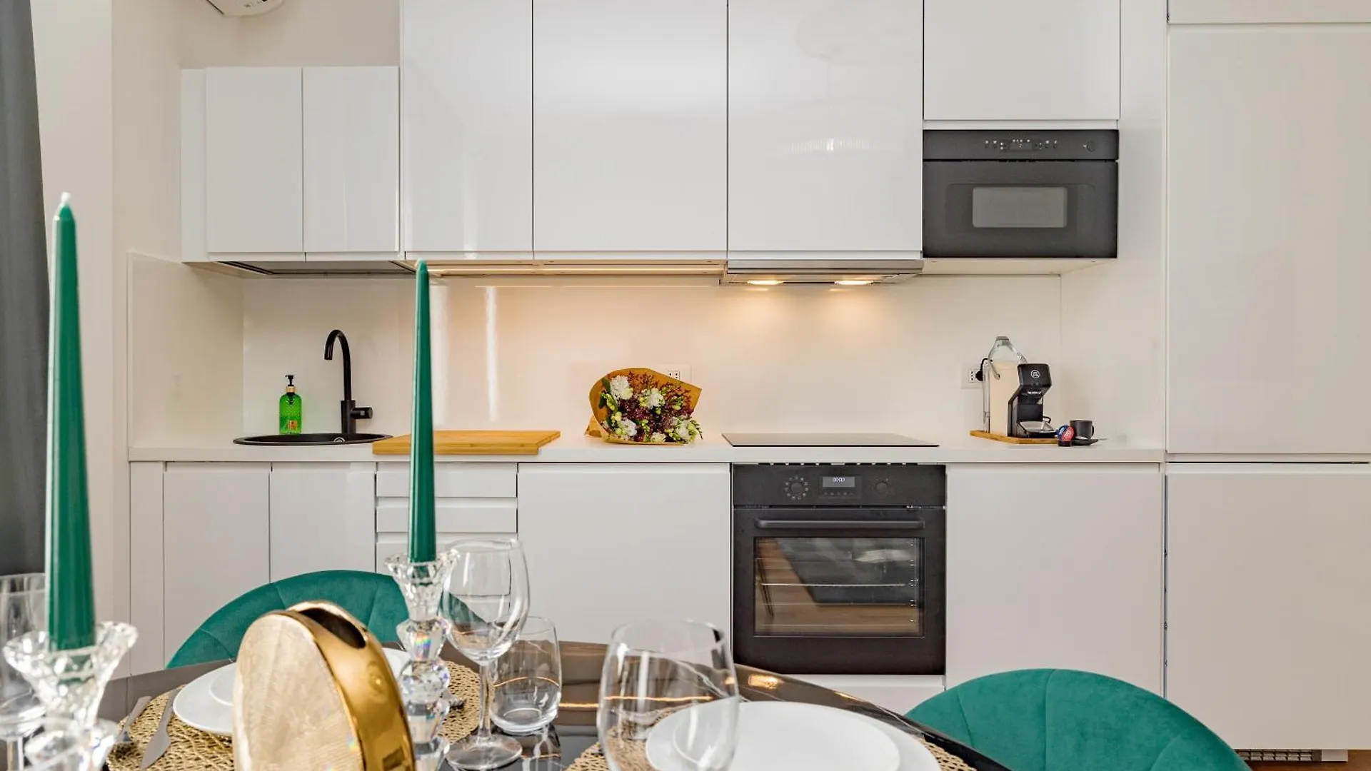 Milano 8 Luxury Apartment - Centro - Porta Venezia Ιταλία